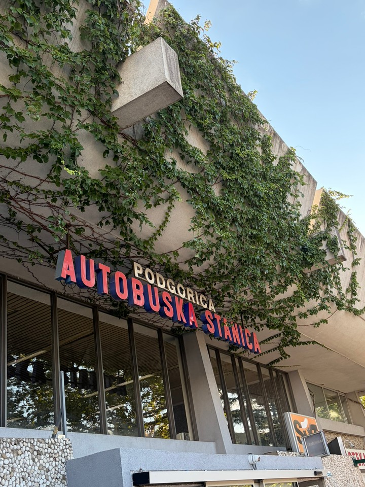 Čierna Hora - autobusová stanica Podgorica